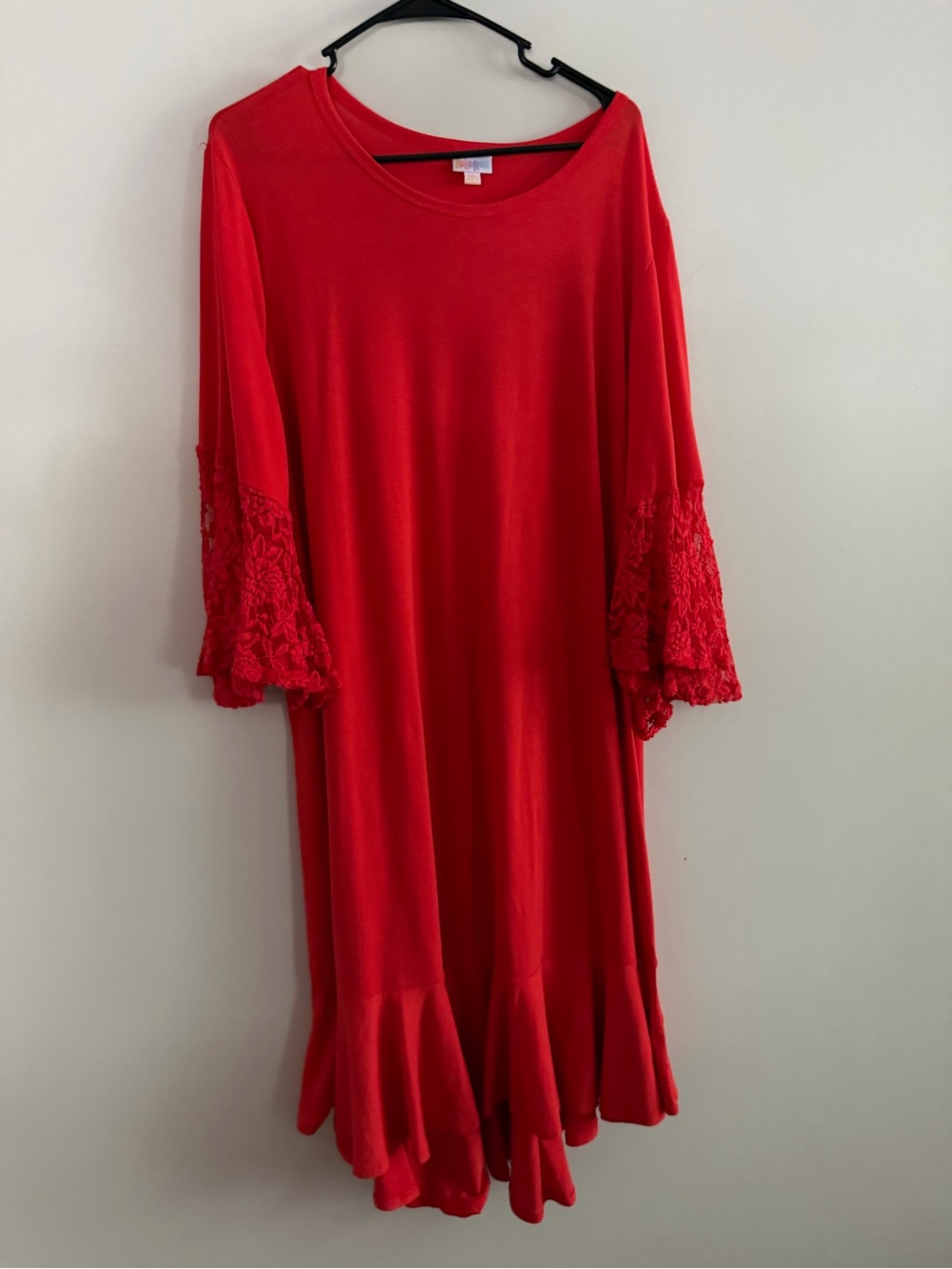 LuLaRoe Maurine Coral/Res Lace Bell-Sleeve Midi Dress